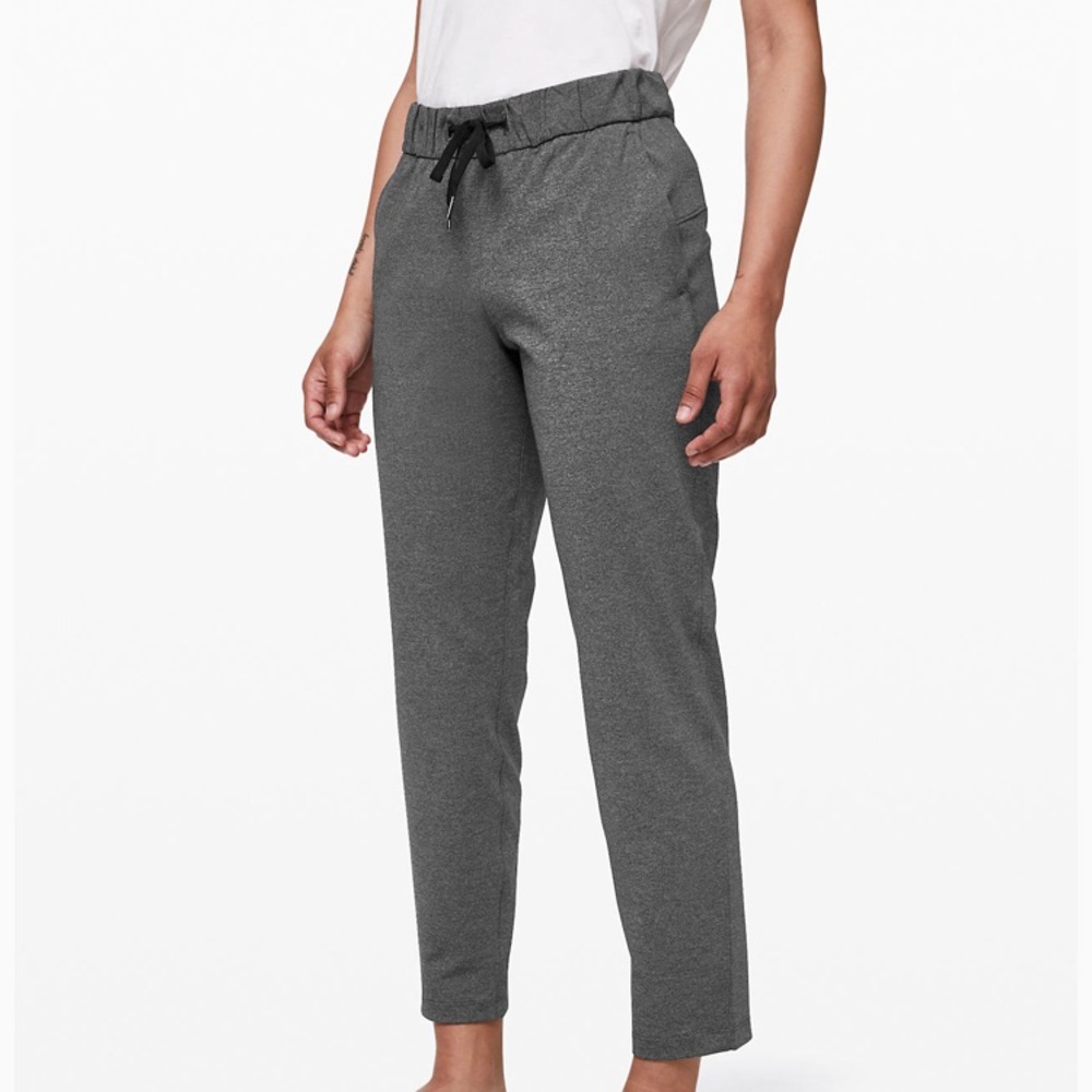 Lululemon Grey On the Fly Pant Size 4